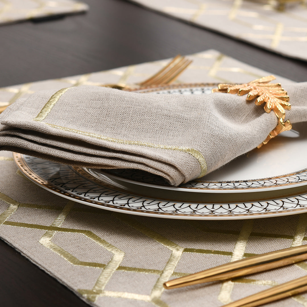Placemats & Runners in Silver- Cotton Blend, 33 cm x 48 cm