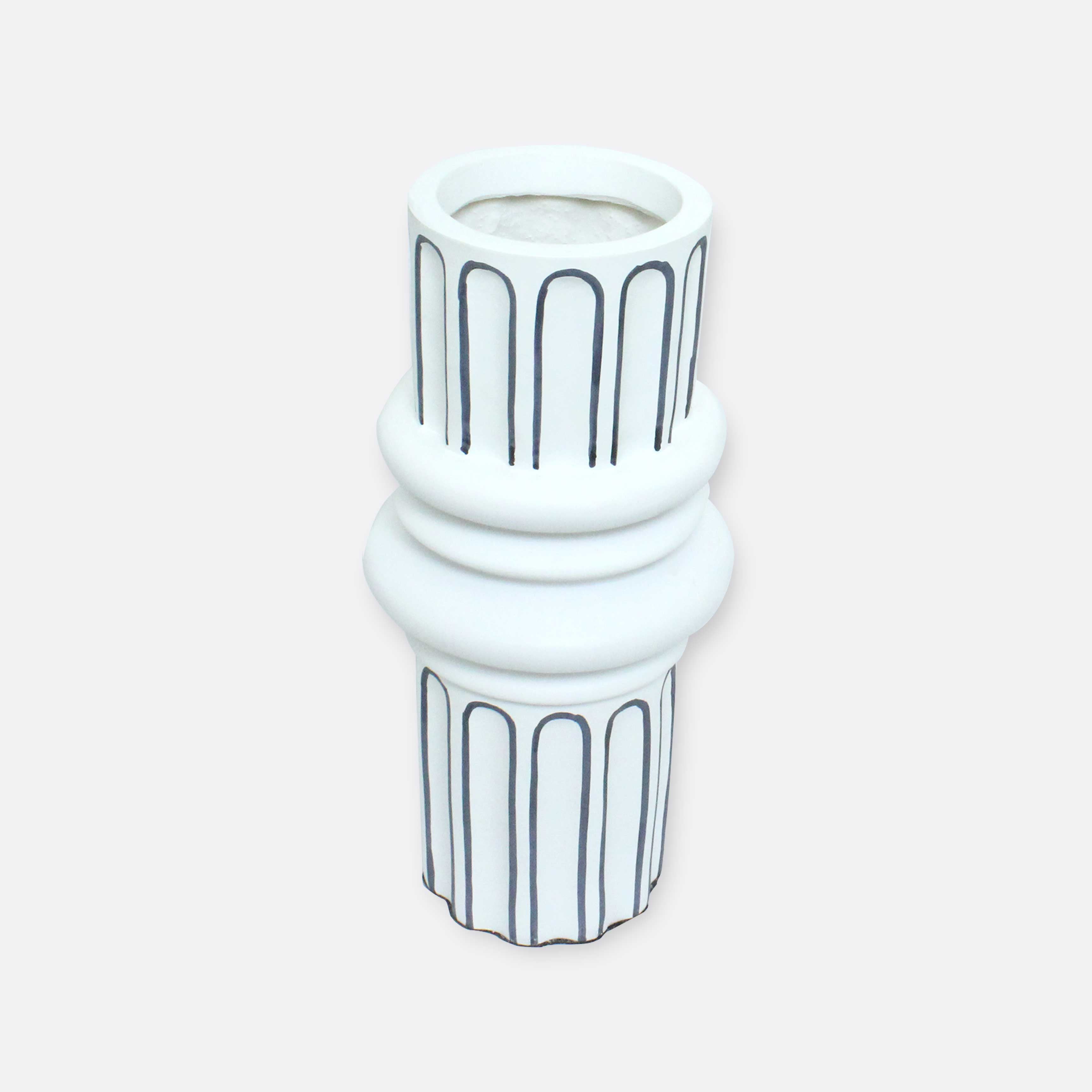 Candleware in Black- Glass, 8.5 x 25.5 cm