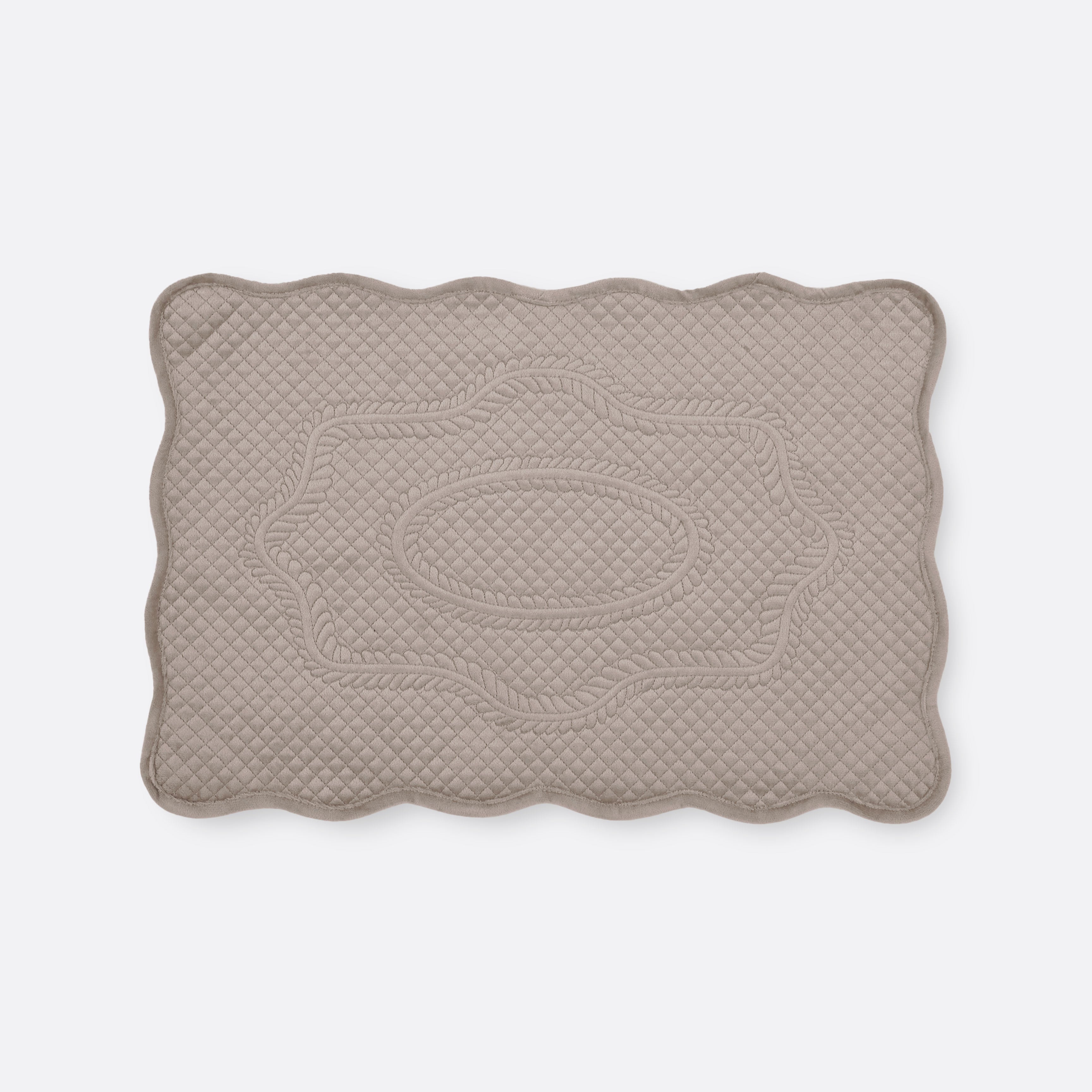 Bedspreads in Grey- Polyester, 250 cm x 250 cm
