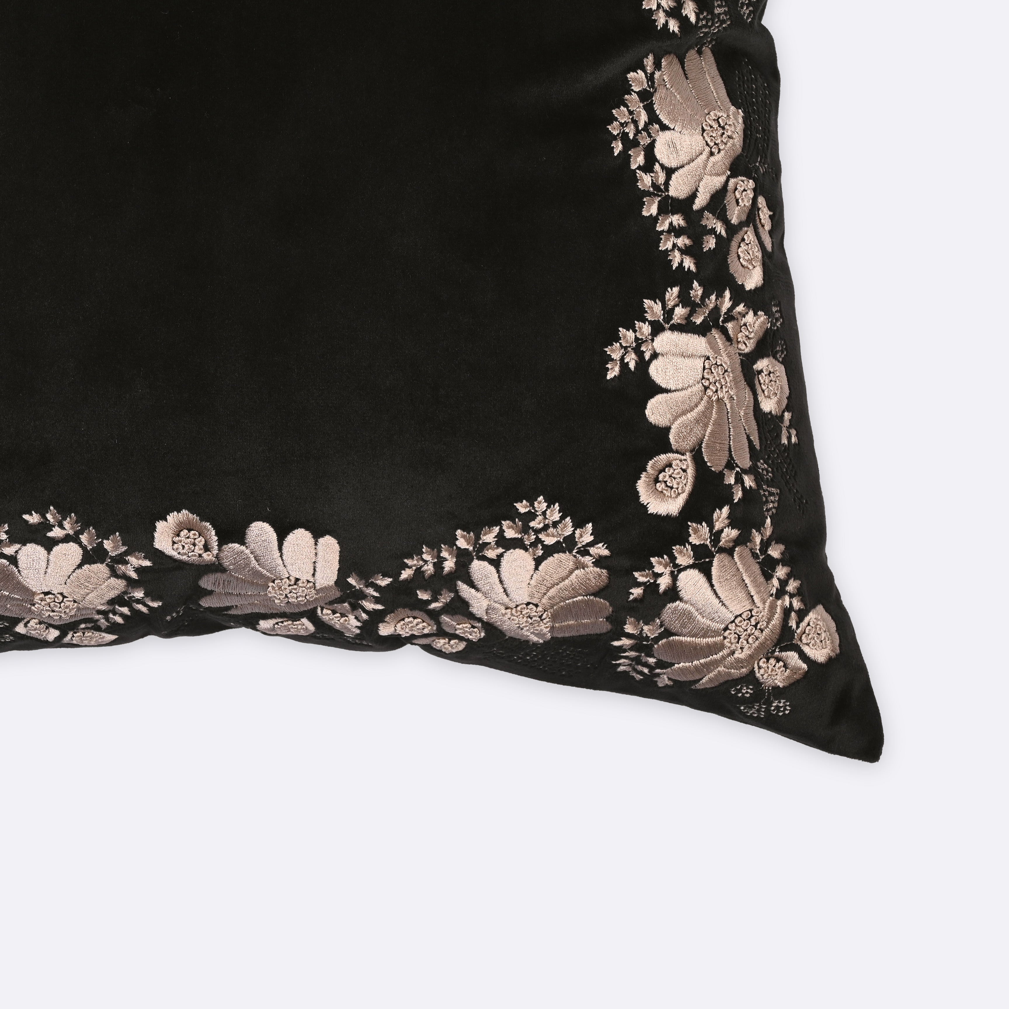 Decorative Cushions in Beige- Cotton, 55 cm x 55 cm