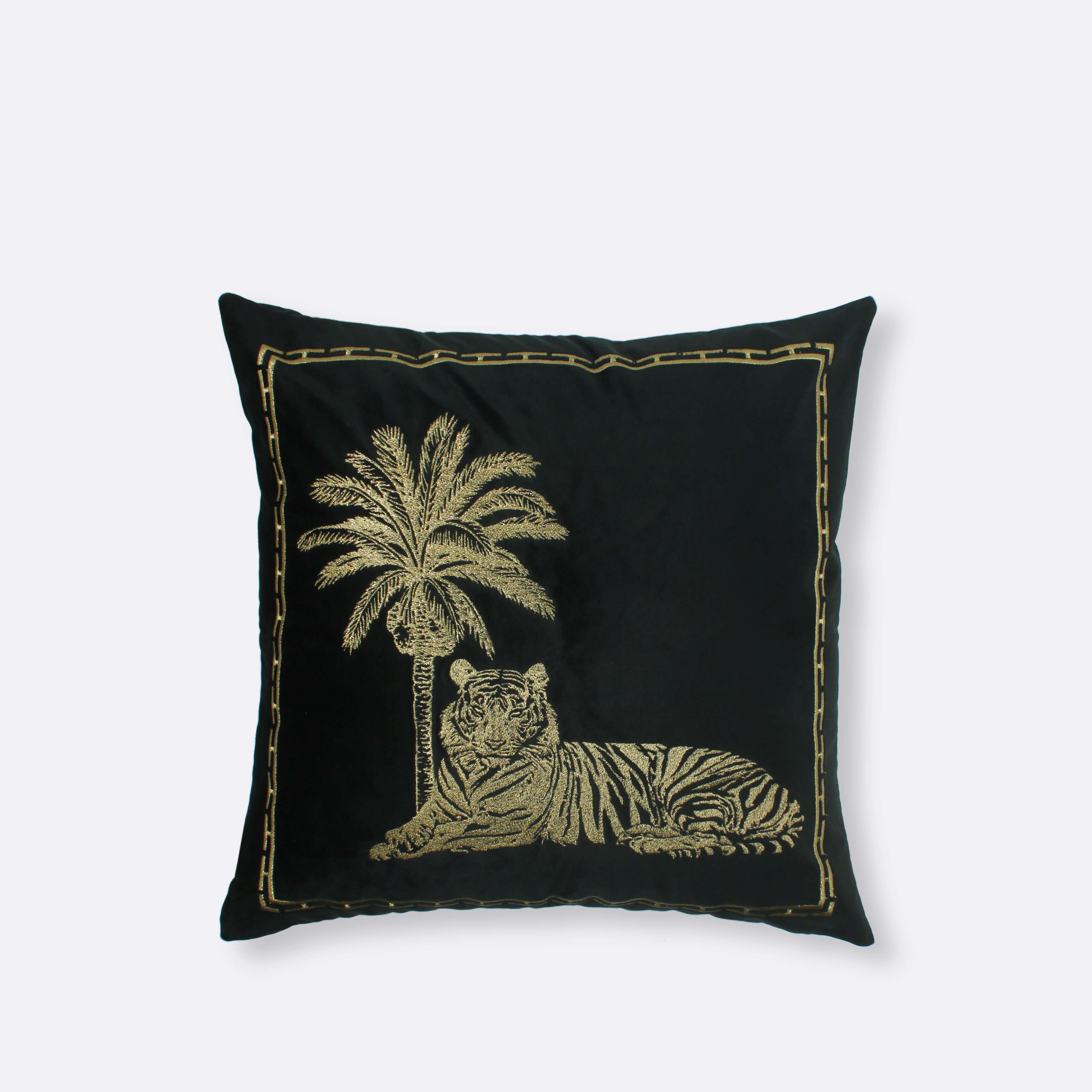 Black Jungle Oasis Cushion Cover