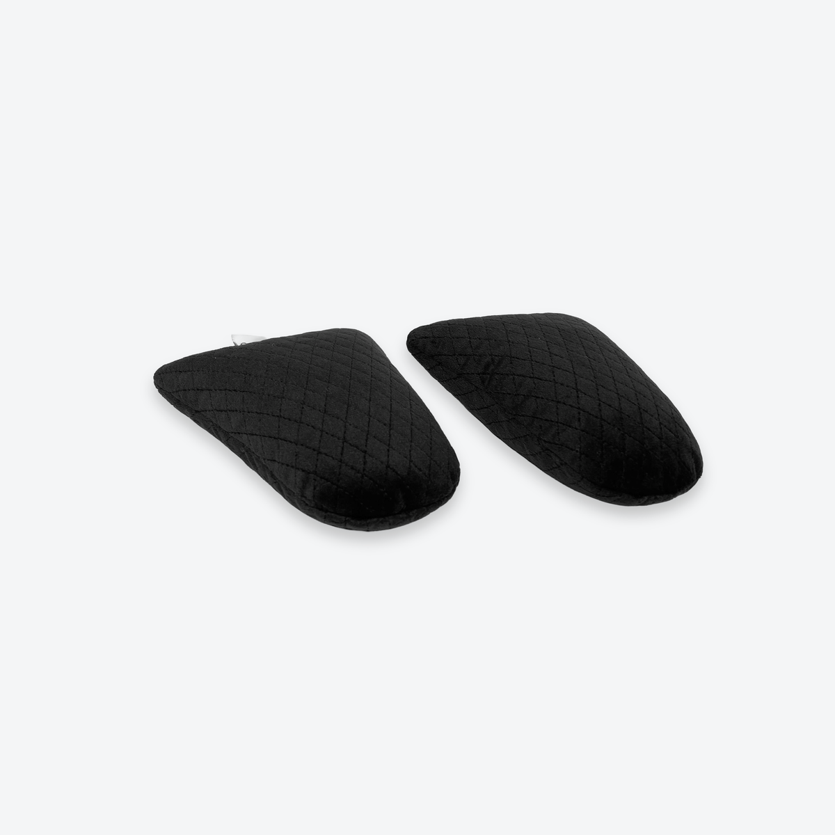 Quilted velvet shoe shapers in black, second angle, EU 40 to 44