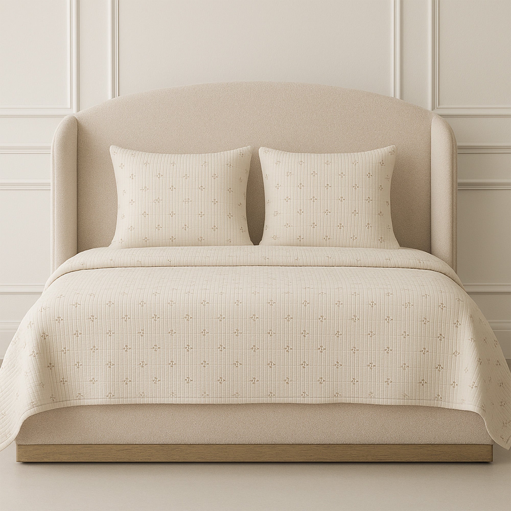Decorative Cushions in White- Linen, 55 cm x 55 cm