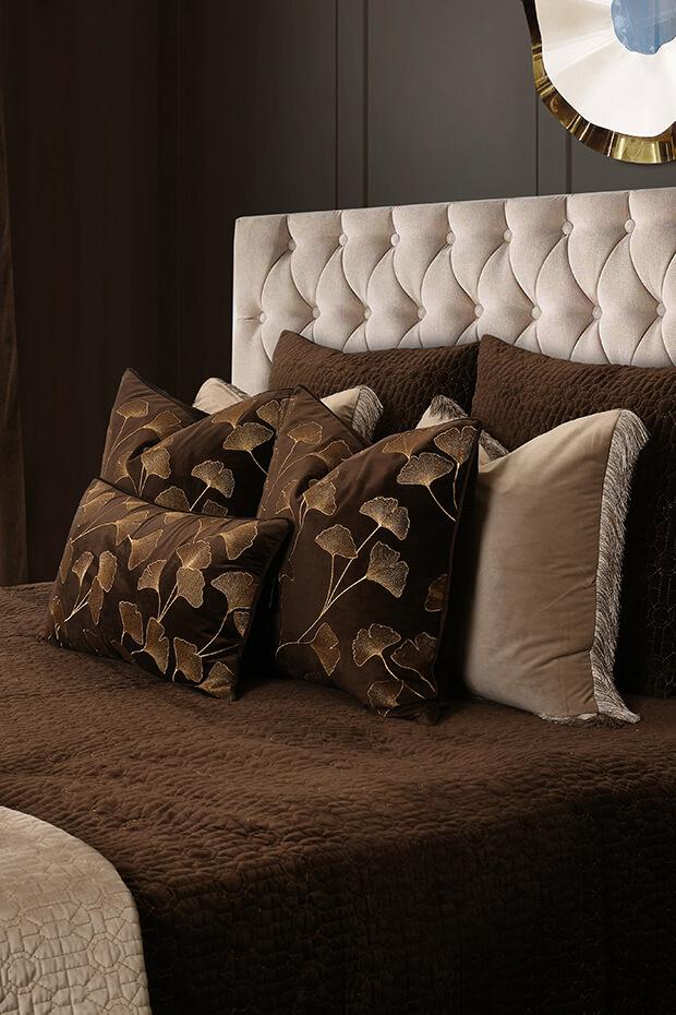 Brown Velvet Luxe Bedspread